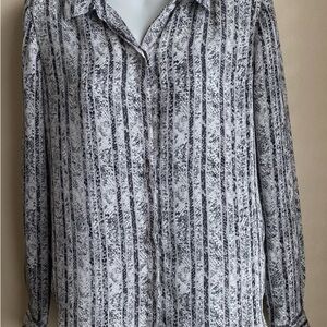 Liz Claiborne Black and White Textured Blouse